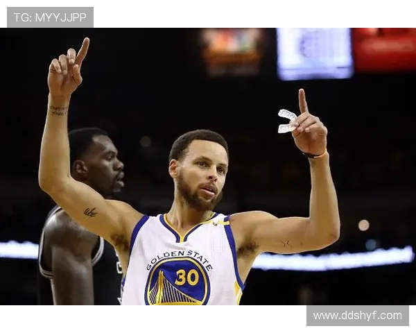 文班表现决定G3胜负，马刺占优